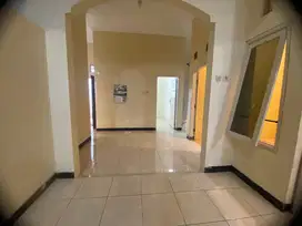 Rumah 2 lantai lokasi akses exit tol Singosari , Arjosari Malang