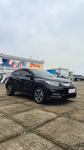 TDP/cicilan ringan!Honda HR-V 2019 Bensin