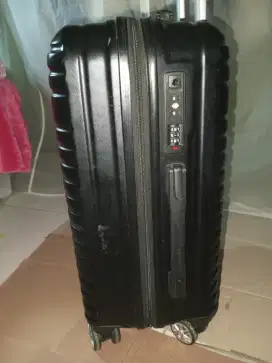 Dijual cepat koper cabin warna hitam
