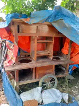 Jual gerobak bekas mie ayam dan bakso