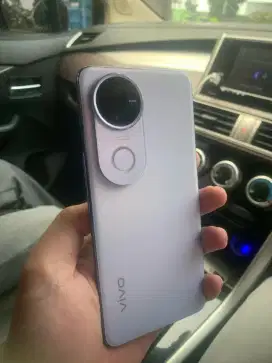 vivo V50 12/256 like new fullset tt/bt