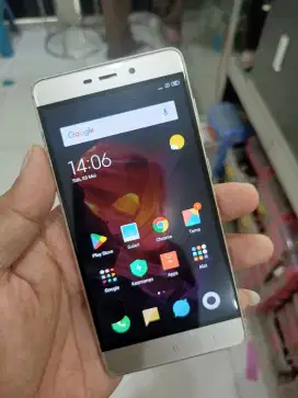 Redmi 4 prime ram 3/32gb hp aja batangan