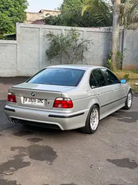 BMW 528i E39 RAWATAN