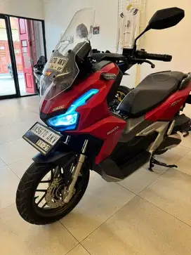 New Honda ADV 160 Tipe Tertinggi ABS tahun 2022 warna Merah Dop ADV160