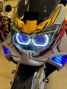 Nmax Old Gen 1 Full Modif 155 CC tahun 2018 warna Hitam Decal Putih