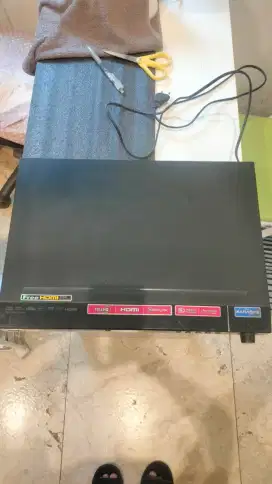 DVD LG Cocok untuk Karoke Kondisi Mulus jarang dipakai