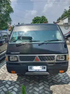 Mitsubishi L300 Solar Manual M/T 2004 Hitam ( Harga Nego )