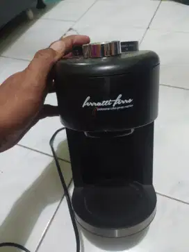 Mesin giling kopi