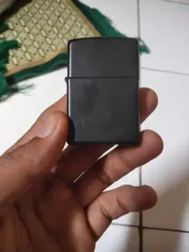 Korek api zippo original