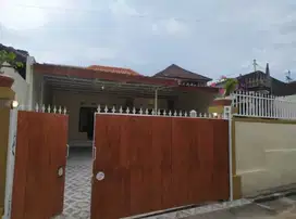 Rumah nyaman Renon