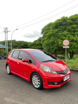 Honda Jazz RS 2014 transmisi Matic