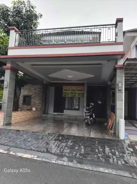 Rumah 2 Lantaidi Legenda Wisata 10 Menit ke Eka Hospital Cibubur