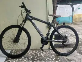 Jual sepeda gunung second  AVATOR , 2689 2 OTX.