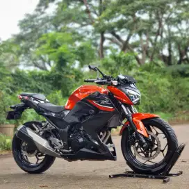 KAWASAKI Z250 FI 2017 ORANGE KM 23K PAJAK PANJANG