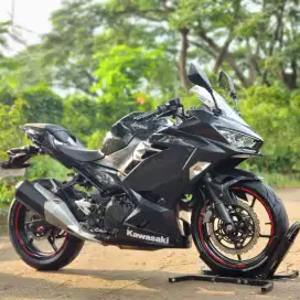 KAWASAKI NEW NINJA 250 STD 2018 BLACK SIAP GAS