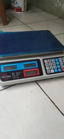 Timbangan digital dua display