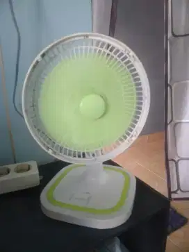 Kipas angin duduk arashi 8 inch