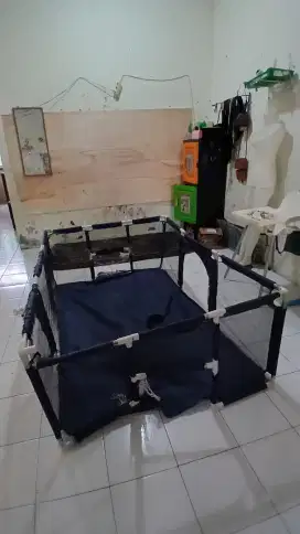 Pagar bermain anak bayi