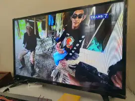 Jual Second LG LED TV 32 inch - 32LJ500D