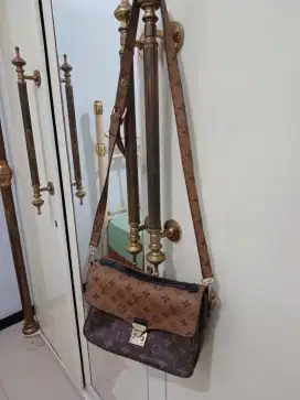 Tas bagus dan mewah