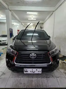 Toyota Innova Reborn 2.0 V A/T 2022