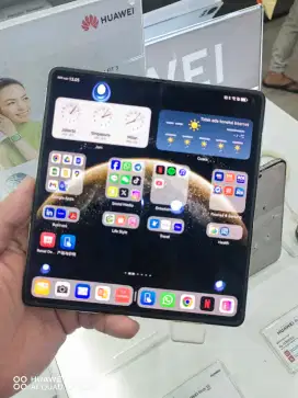 Huawei Mate X6 12/512GB RED/Black Cicilan bunga 0% Hingga 24 Bulan