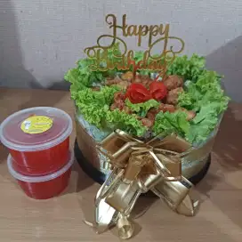hampers ultah mie,hampers ultah dimsum mix baso goreng