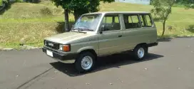 1988 Kijang Super 3 pintu