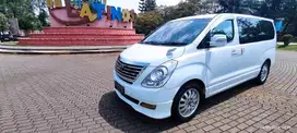 Hyundai H-1 2011 Bensin