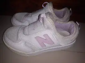 Sepatu anak new balance ori