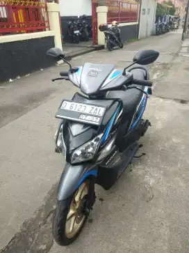 Vario karbu 2012 mulus orisinil pajak panjang