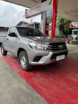 Toyota Hilux 2017 Diesel solar pick up 4x2