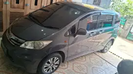 Freed SD 2012 murah