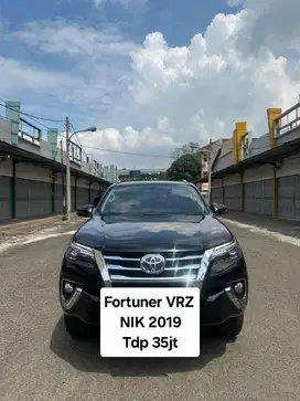 Toyota Fortuner 2019 Vrz  tdp35 jt diesel / 2018 hitam - 2020 record
