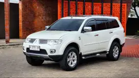 MITSUBISHI PAJERO SPORT DAKAR 4X4 AUTOMATI 2014 RARE ITEM