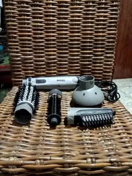 Babyliss 4 in 1 Hair Styling Tool.