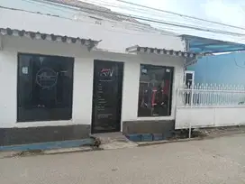 Rumah Murah Pinggir Jalan Dijual Murah