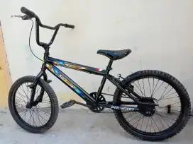 SEPEDA BMX UKURAN 20.