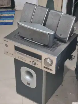 Dijual cepat speker pasif JBL dan amplifier Yamaha