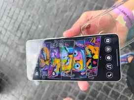 Poco f6 silver 12/512 fulset