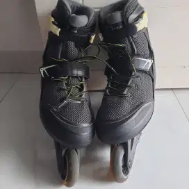 Jual sepatu roda Decathlon Oxelo Fit 100