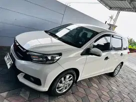 Mobilio putih 2018 facelift manual mobillio mobilyo