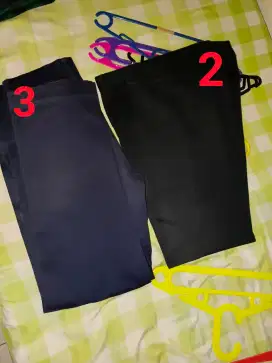 Celana bekas masih layak pakai