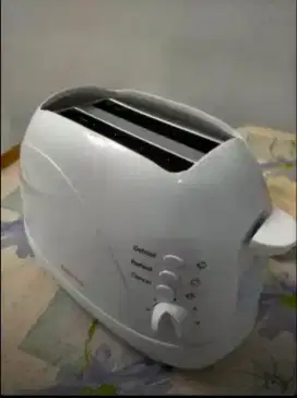 Di jual 1 bh  pemanggang roti / Toaster