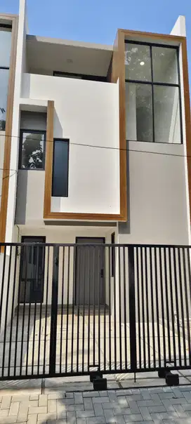 Rumah Jl. Peta Utara Kalideres (Ukuran 5x15 m)
