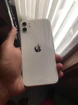 Iphone 11 64gb resmi mulus fullset