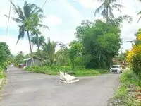 Pekarangan Pakem, 6 Menit ke UII, Layak Hunian