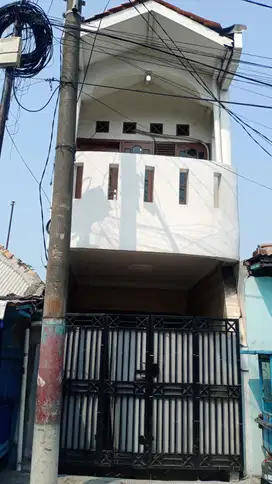 Disewa rumah 2lantai 3kamar tidur 2kamar mandiN