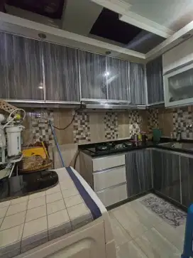 Dijual Rumah Di kawasan Bendungan Hilir cocok buat tinggal dan bisnis