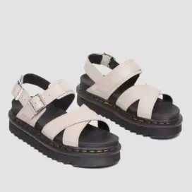 Sandal docmart cewek size 37/38 original